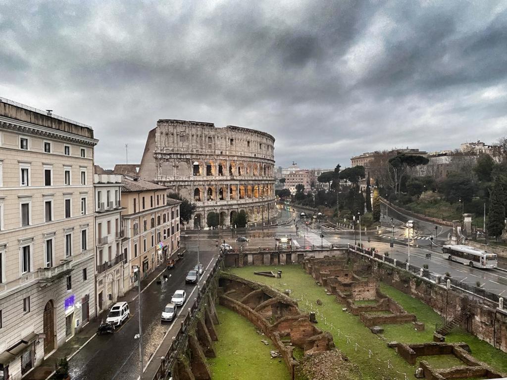 Bes Colosseo Suites Apartamento